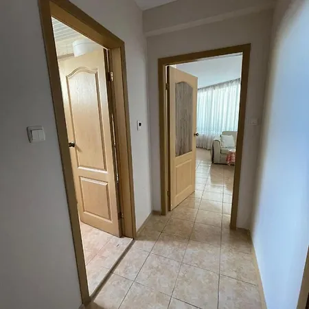 Апартаменты Palm Court A26 Солнечный берег