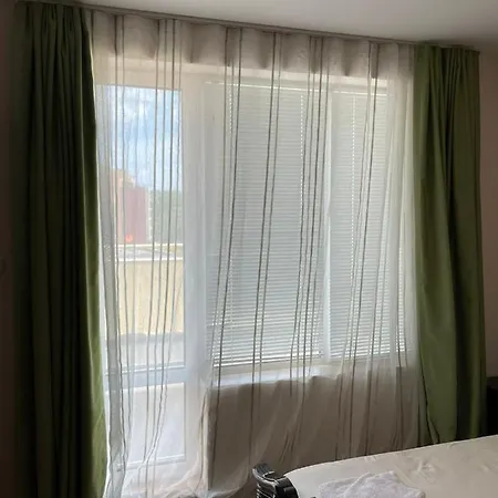 Апартаменты Palm Court A26 *