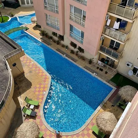 Palm Court A26 Солнечный берег
